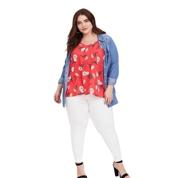 27. Torrid 2X 2 Sophie Red Floral Spaghetti Tank NWOT - Picture 3 of 6